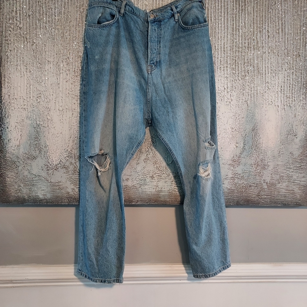 Free People Distressed High Waist Cropped Jeans Sz 31